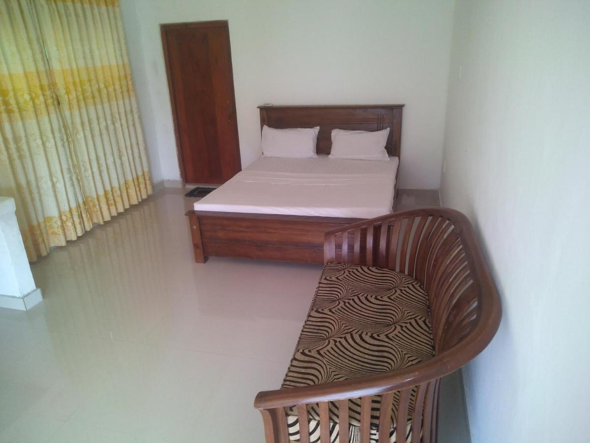 دينيايا Sinharaja Hostel 114 المظهر الخارجي الصورة