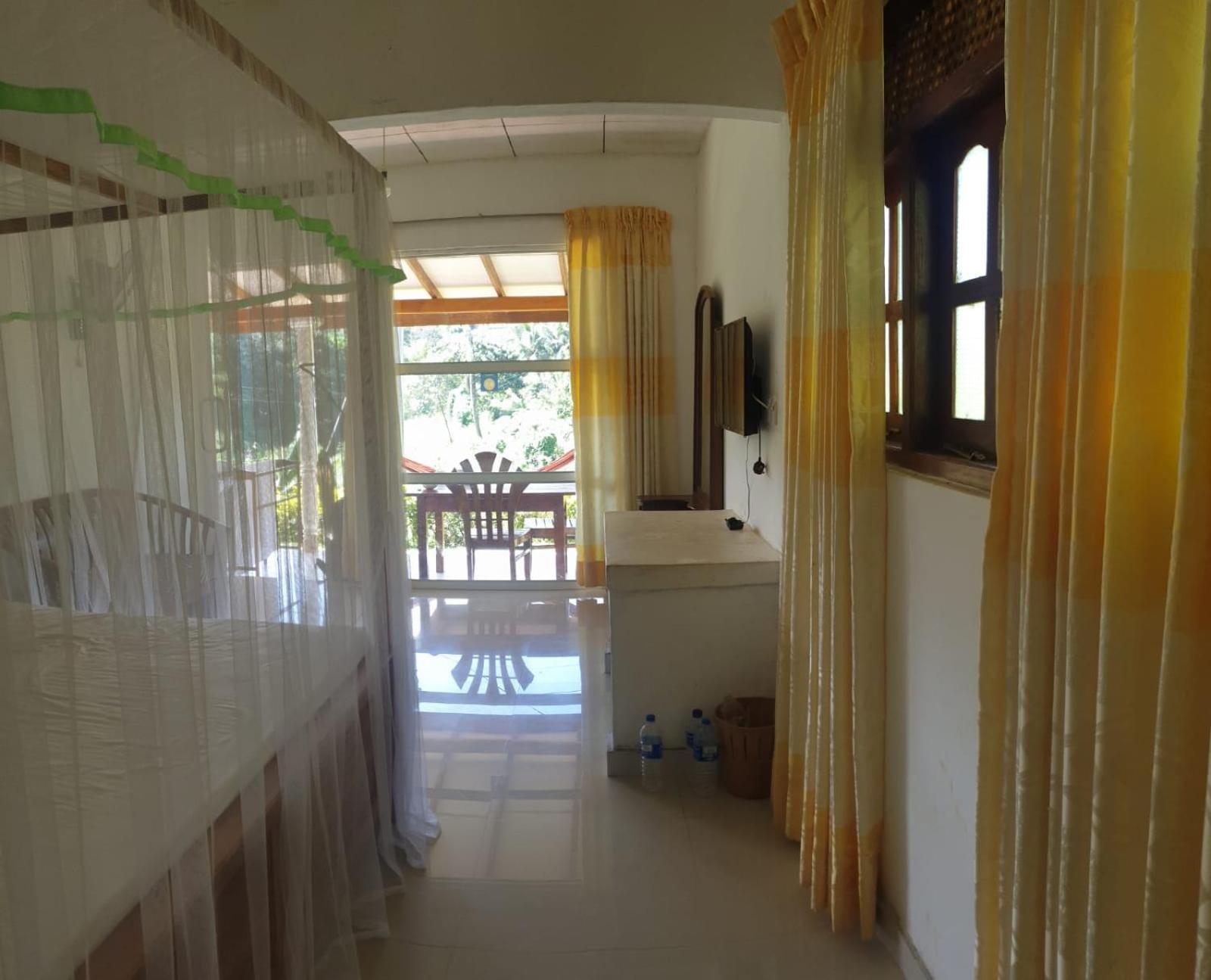 دينيايا Sinharaja Hostel 114 المظهر الخارجي الصورة