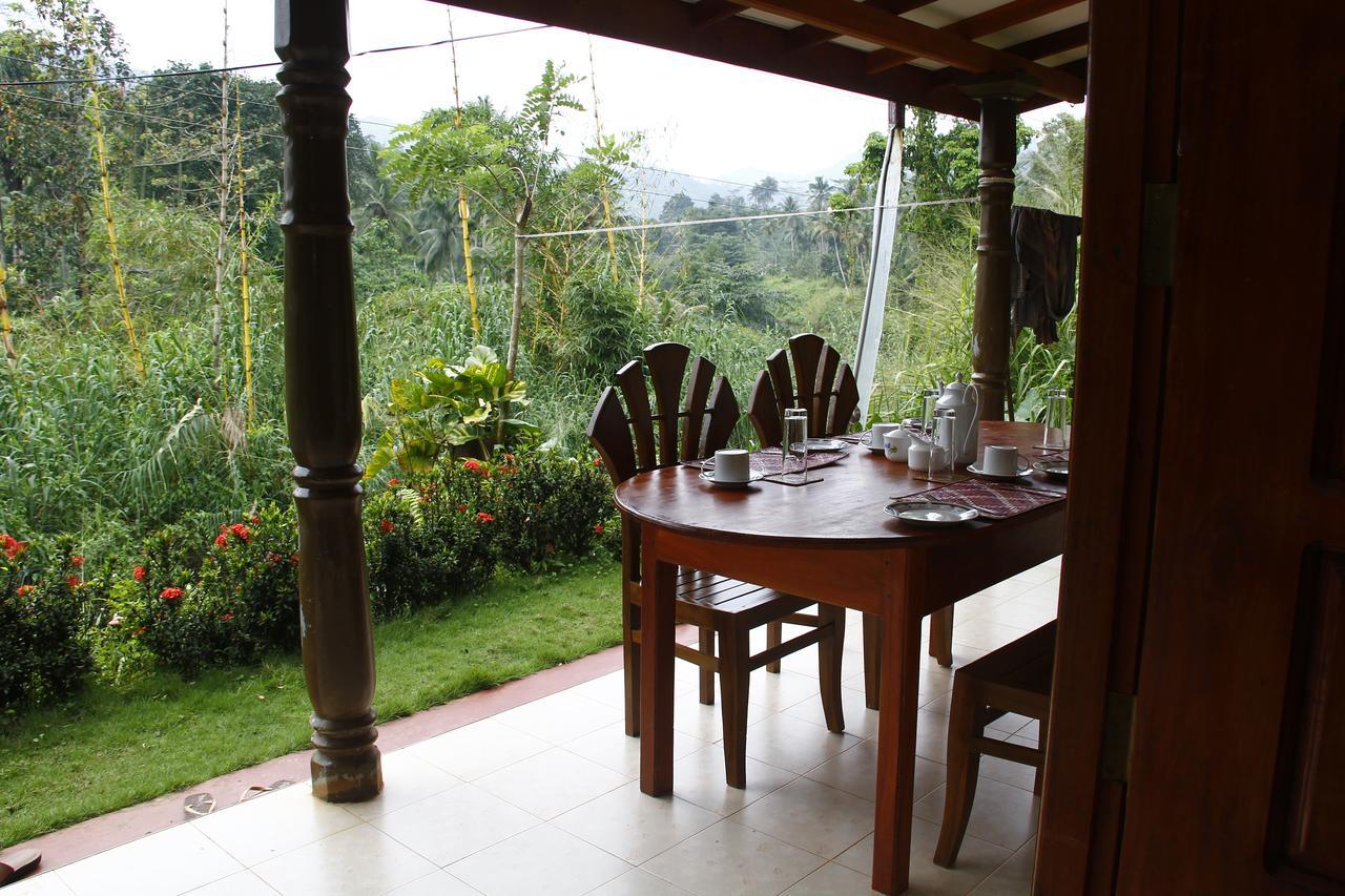 دينيايا Sinharaja Hostel 114 المظهر الخارجي الصورة